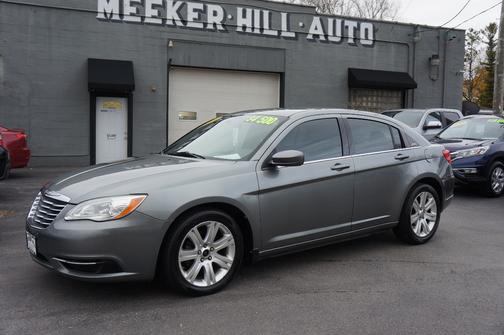 2011 Chrysler 200 Touring