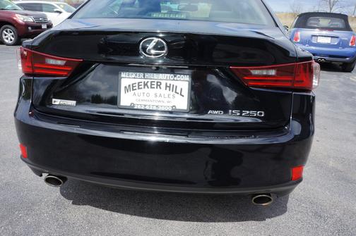 2015 Lexus IS 250 Crafted Line