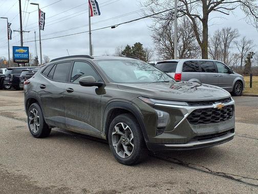 2024 Chevrolet Trax LT