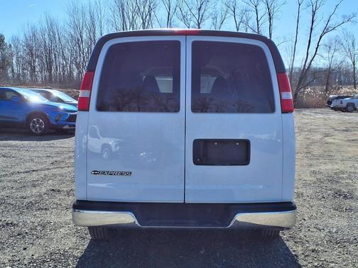 2019 Chevrolet Express 2500 LT