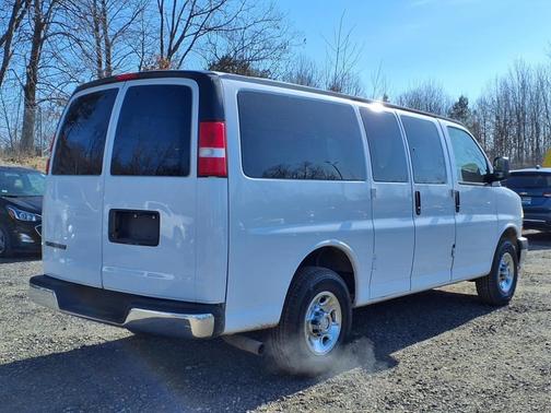 2019 Chevrolet Express 2500 LT
