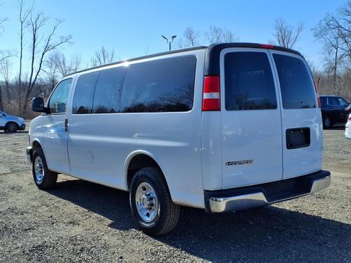 2019 Chevrolet Express 2500 LT