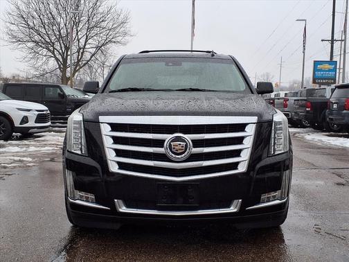 2015 Cadillac Escalade Luxury