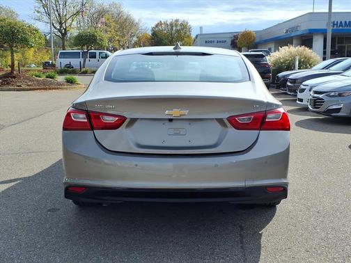 2024 Chevrolet Malibu LT