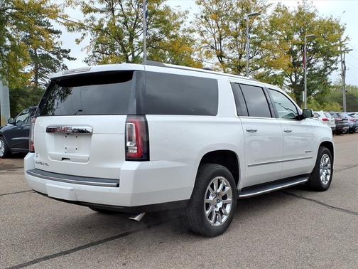 2017 GMC Yukon XL Denali