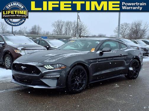 2019 Ford Mustang EcoBoost