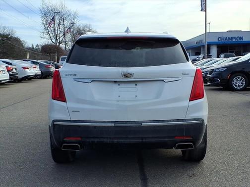 2018 Cadillac XT5 Luxury