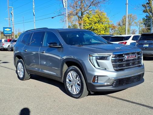 2024 GMC Acadia Elevation