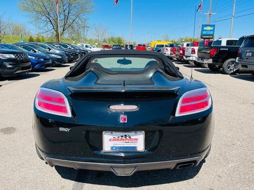 2007 Saturn Sky Base
