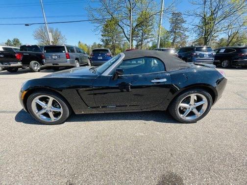 2007 Saturn Sky Base