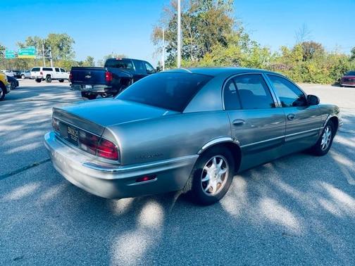 2002 Buick Park Avenue Base