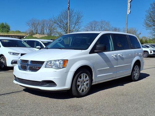 Bright White Clearcoat 2016 Dodge Grand Caravan AVP/SE