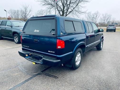 2004 Chevrolet S-10 LS