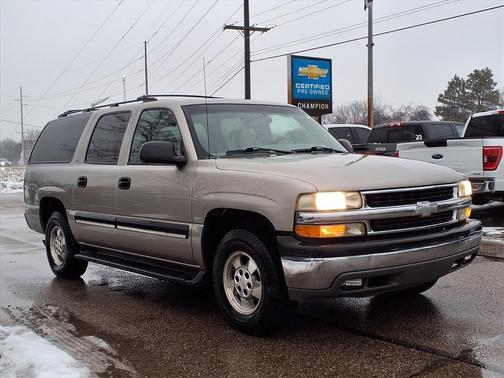 2002 Chevrolet Suburban LS