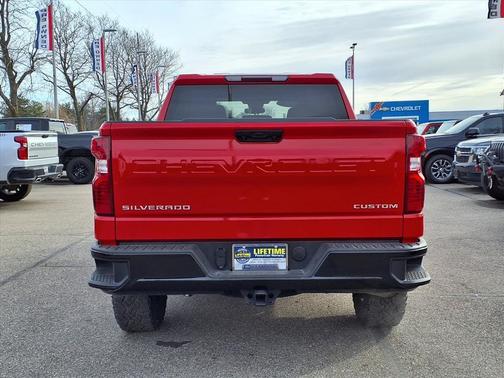 2023 Chevrolet Silverado 1500 Custom Trail Boss