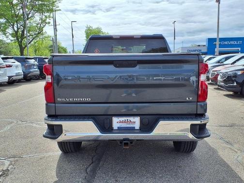 Shadow Gray Metallic 2019 Chevrolet Silverado 1500 LT