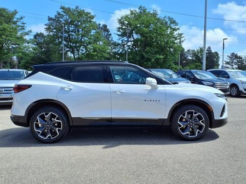 2022 Chevrolet Blazer RS