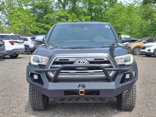 2017 Toyota Tacoma Limited