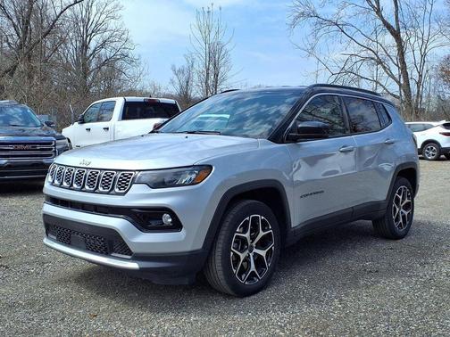 Silver Zynith 2025 Jeep Compass Limited