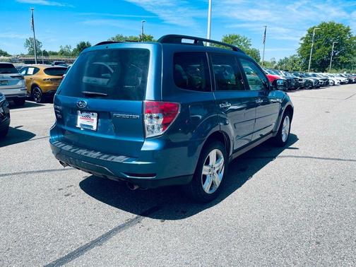 Newport Blue Pearl 2009 Subaru Forester 2.5X Limited