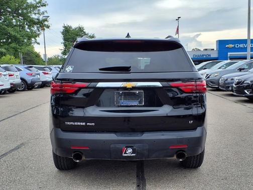 2022 Chevrolet Traverse LT Leather