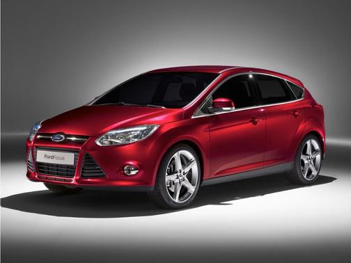 Ingot Silver 2012 Ford Focus SE