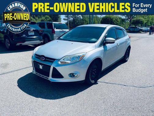 Ingot Silver 2012 Ford Focus SE