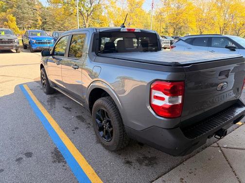 2022 Ford Maverick Lariat