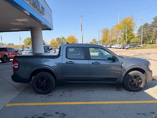 2022 Ford Maverick Lariat