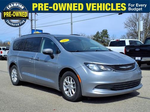 2017 Chrysler Pacifica LX