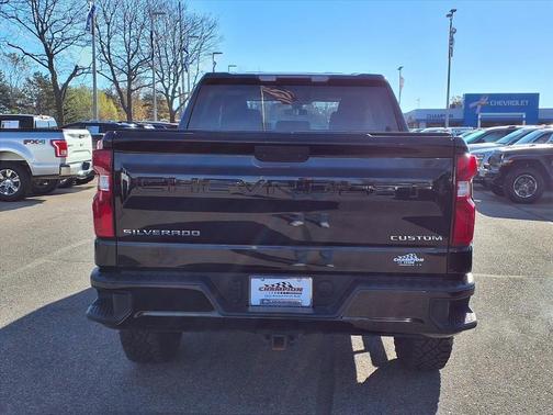 2021 Chevrolet Silverado 1500 Custom Trail Boss