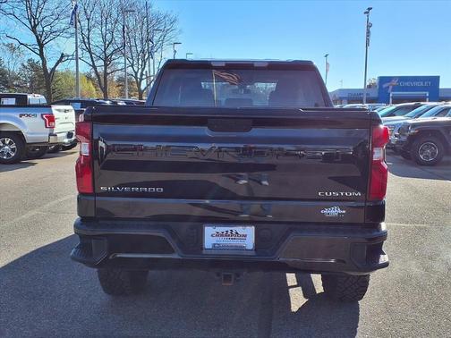 2021 Chevrolet Silverado 1500 Custom Trail Boss