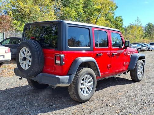 2023 Jeep Wrangler Sport