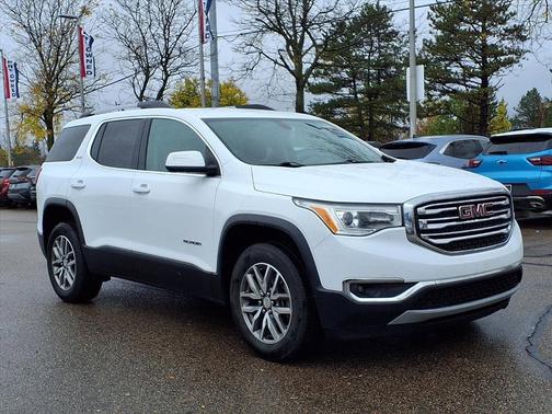 2019 GMC Acadia SLE-2