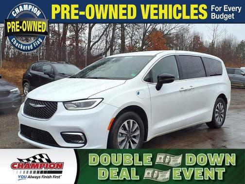 2025 Chrysler Pacifica Hybrid Select