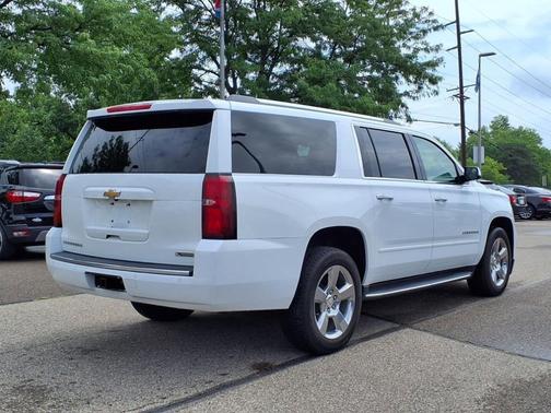 2018 Chevrolet Suburban Premier
