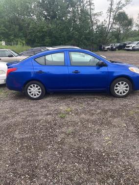 2014 Nissan Versa 1.6 S+