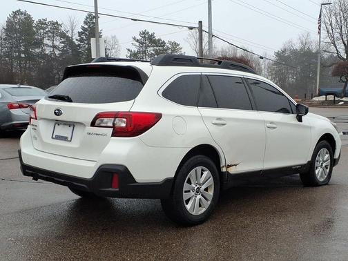 2018 Subaru Outback 2.5i