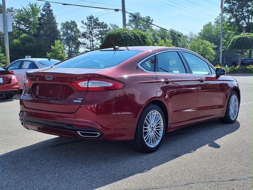 2015 Ford Fusion SE