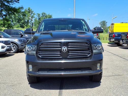 2017 RAM 1500 Sport