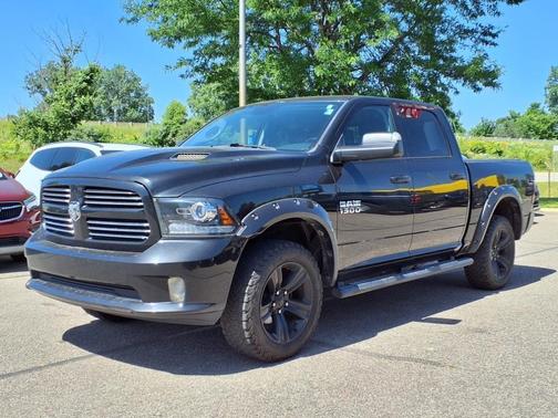 2017 RAM 1500 Sport