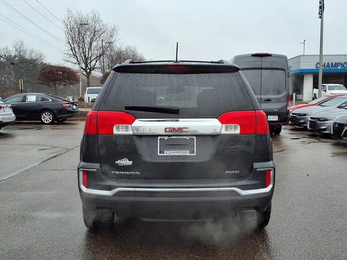 2017 GMC Terrain SLE-2