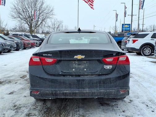 2017 Chevrolet Malibu 1LT