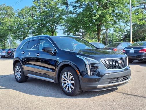 2019 Cadillac XT4 Premium Luxury