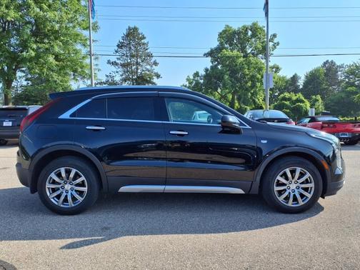 2019 Cadillac XT4 Premium Luxury