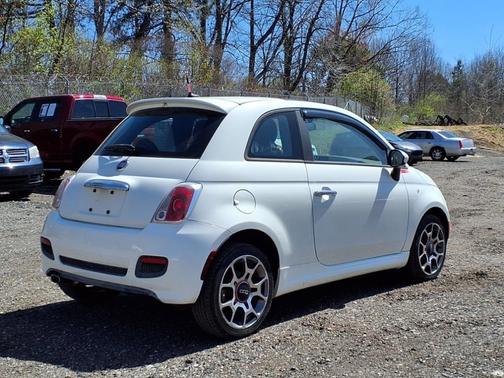2013 FIAT 500 Sport