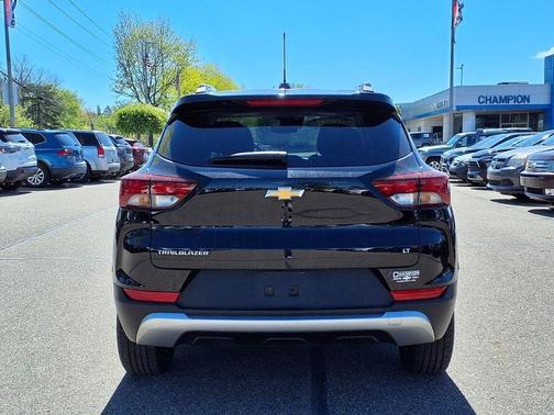 Black Metallic 2023 Chevrolet Trailblazer LT