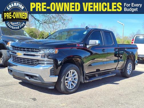 Black 2020 Chevrolet Silverado 1500 LT