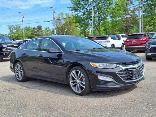 Black Metallic 2024 Chevrolet Malibu 2LT