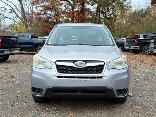 2014 Subaru Forester 2.5i